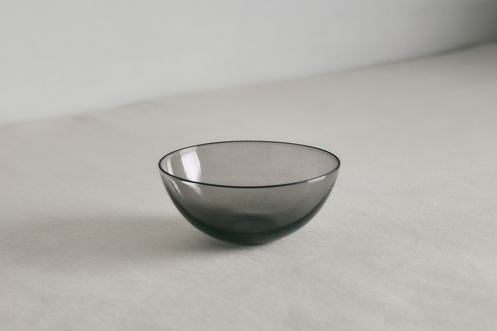 鷲塚貴紀さん ガラスボウル 4点 WASHIZUKA GLASS STUDIO（鷲塚貴紀）の