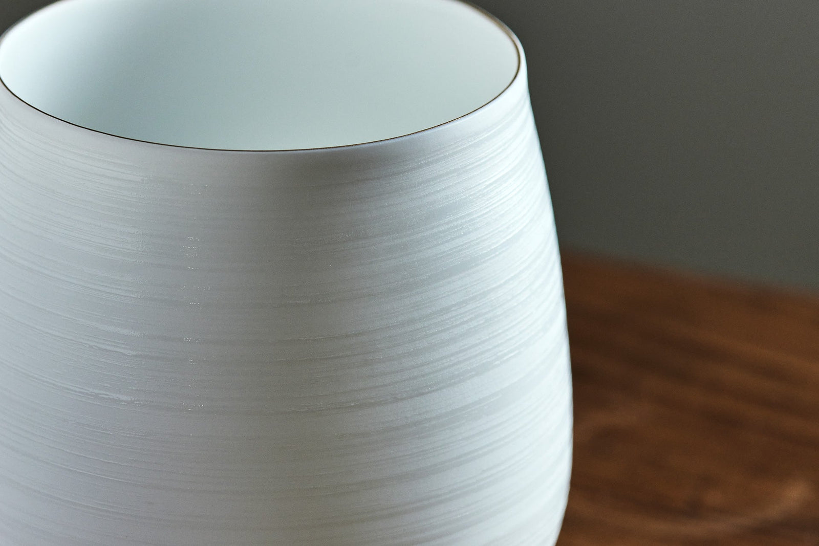 やま平窯のエッグシェル ワイングラス Kaori S – いちじつ - ともに